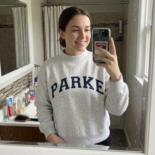 Parke Women’s Relaxed Fit Crewneck Sweatshirt photo review