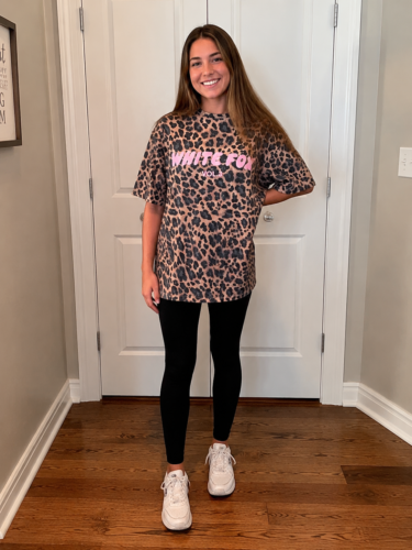 Click to view full screen White Fox Women's Leopard Pattern Design Personalized Short Sleeve photo review